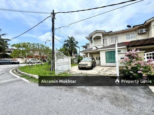 DOUBLE STOREY CORNER LOT, Taman Equine, Lestari Perdana 8 Seri Kembangan.
