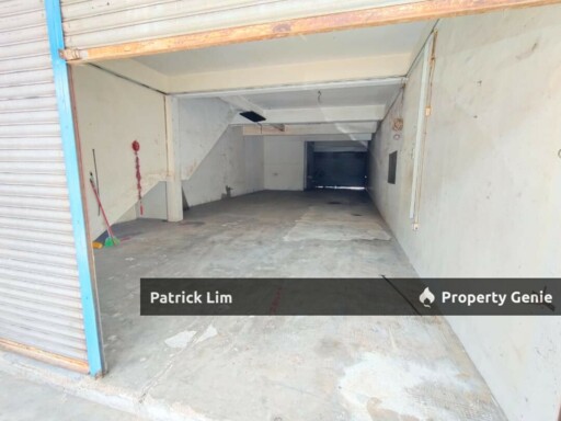 Taman Merdeka Spacious Ground Floor Shop Lot (For Rent)
