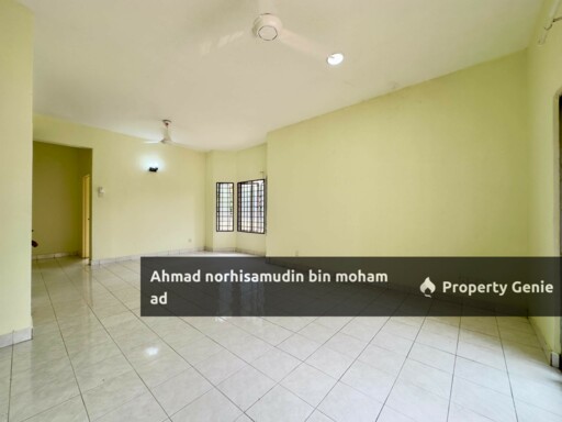 Corner Lot! Taman Bukit Subang U16 Shah Alam, Double Storey for Sale
