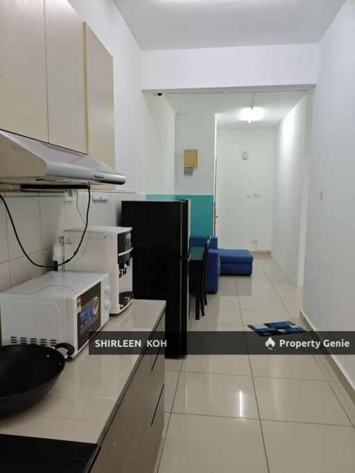 Male Room for Rent at Suriamas Suites Condominium @ Larkin JB Town