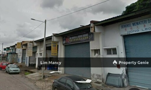 Jalan Perdagangan @Taman Universiti One and Half Terrace Endlot Factory