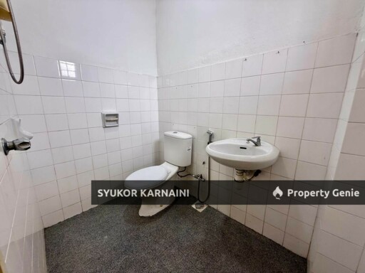 Double Storey Terrace Jalan Daisi, Bukit Sentosa, Rawang