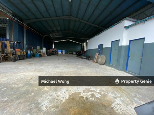 Warehouse Sungai bakau rawang for rent