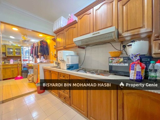 RENOVATED TOWNHOUSE (Upper Floor) TAMAN SAGA, AMPANG .