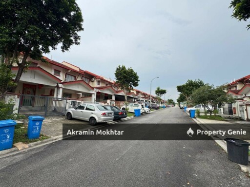 Freehold, Gated & Guarded | Double Storey Jalan Aman Suria Taman Aman Putri Seksyen U17 Sungai Buloh Shah Alam
