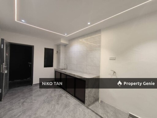 Tasek 64 Flat with Balcony Fully Renovated For Sale
