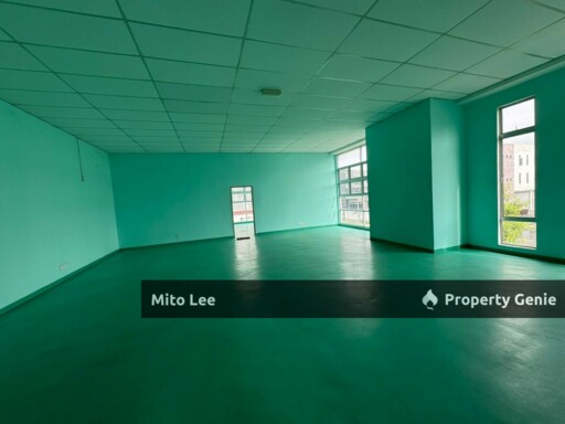 Gelang Patah Semi-D Factory For Rent!