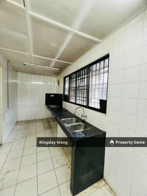 Menglembu Berlian Double Storey House in Ipoh, 1400 Sqft