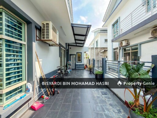 Fully Renovated Double Storey Semi-D Cluster, Royal Ivory 2, SP 10 Bandar Saujana Putra