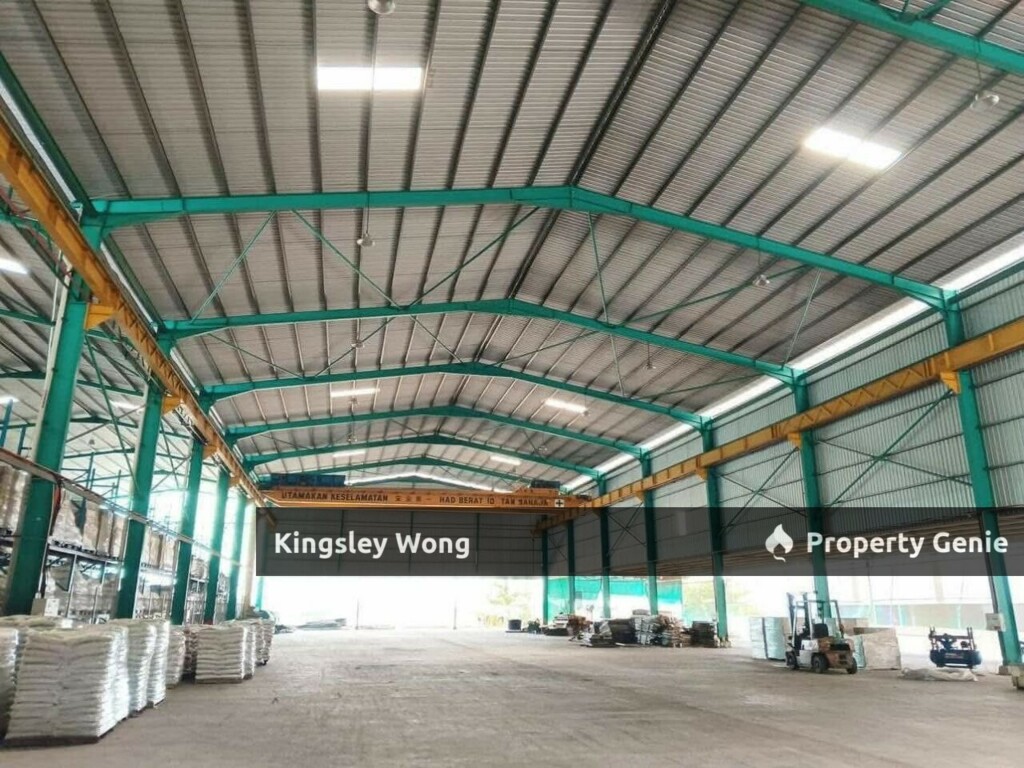 Pengkalan Factory Warehouse 72,720 sqft Behind Fully Extended For Rent