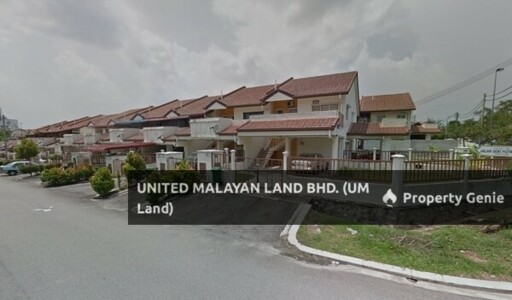 D'Puncak Nusa