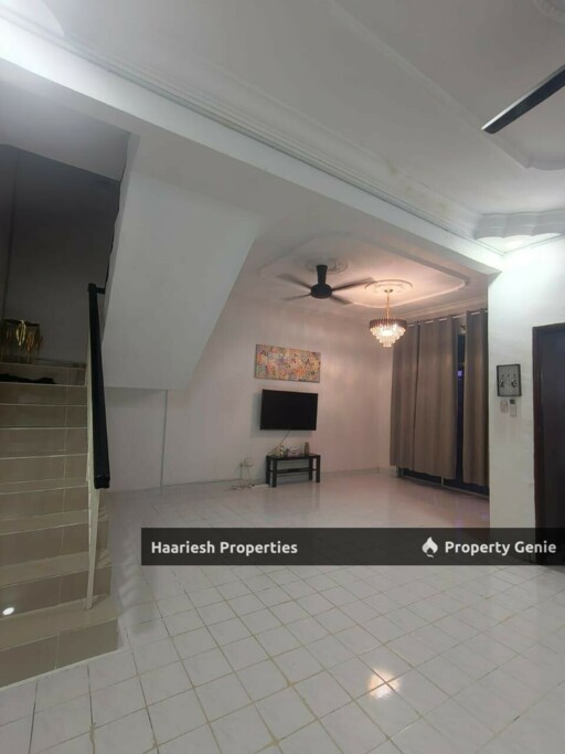 Double Storey End Lot Taman Puteri Wangsa Ulu Tiram Johor