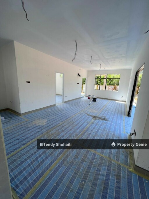 MAHKOTA HILLS LENGGENG BUNGALOW LOTUS