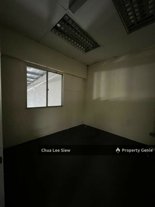 For RENT 🔔1.5 Storey Factory 📍Desa Cemerlang
