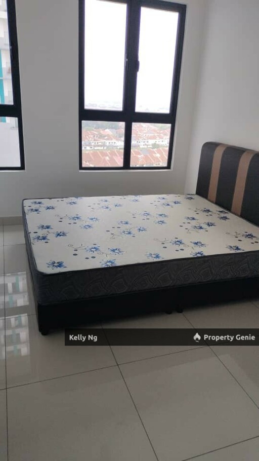 Trio Residence At Bandar Bukit Tinggi Klang Partly Furnished For Rent