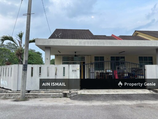 [CORNER LOT] SEMI-D KAMPUNG PADANG JAYA, KUANTAN