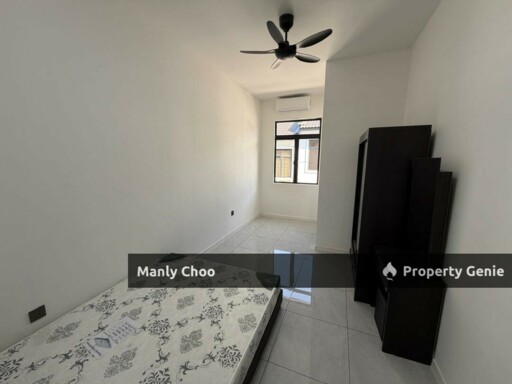 BARE NEW Double Storey Taman Pengkalan Impian Ayer I Molek Residence