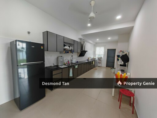 Hijayu 3, Hijayu 1, Suriaman , Sendayan ,Seremban(Corner-Lot Renovated