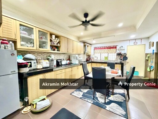 Renovated & Nearby MRT | Double Storey Terrace Taman Dato Demang, Seri Kembangan