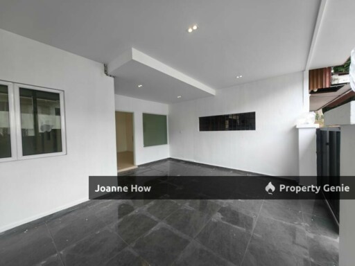 Freehold Single Storey Terrace Taman Bukit Senjuang For Sale