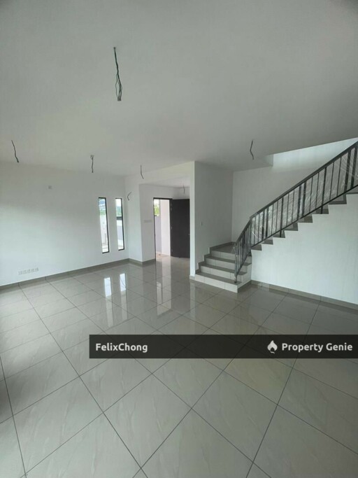 Taman Austin Duta 2 Sty Cluster Corner Lot,Johor Bahru,Unblock Lake View