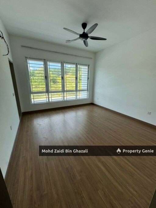 Two storey adiva for rent