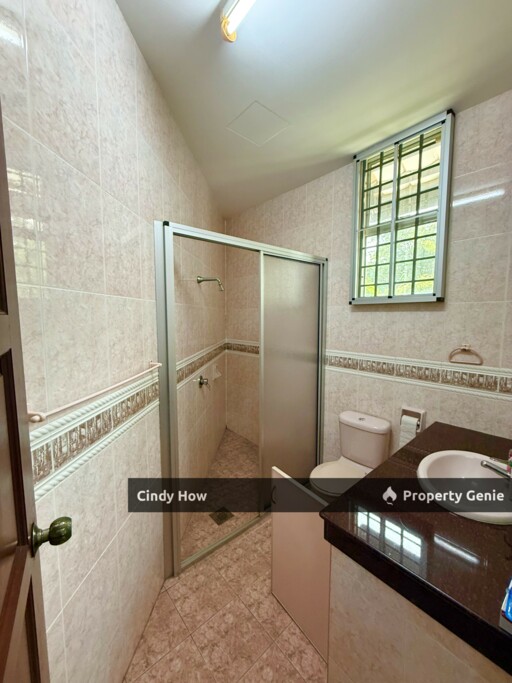 Bukit Beruang Bungalow For Sale