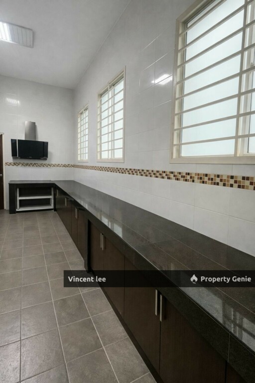Taman Bukit Serdang , Serdang, Seri Kembangan, 2 Storey Semi-D, Freehold, Renovated Condition