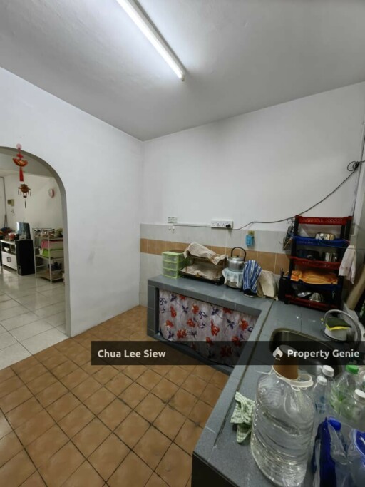 🏡MEDIUM COST HOUSE FOR SALE📍 JALAN BESTARI 25