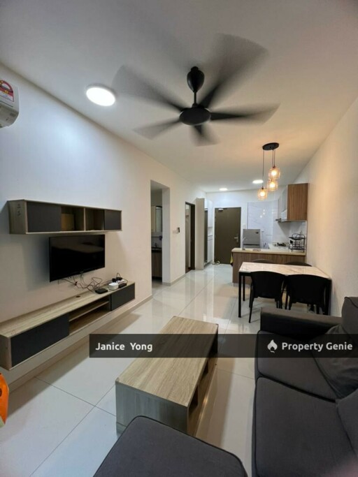 Country Garden Central Park Tampoi