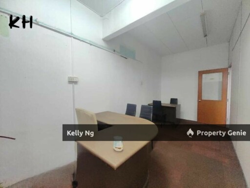 3 Sty Shoplot Office At Kampung Jawa Klang For Rent