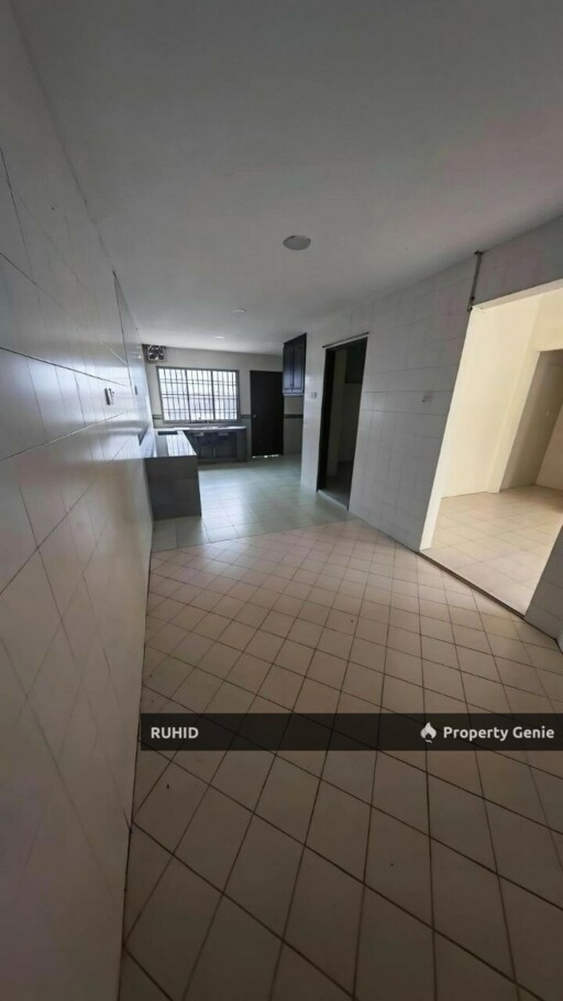 Freehold Non-Bumi Corner Terrace House, Saleng Senai