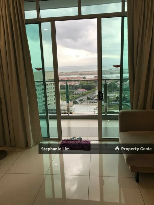 City Residence - Condominium