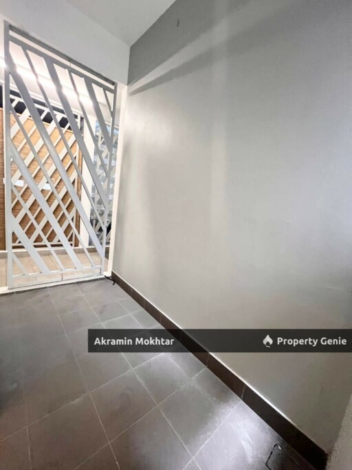 Freehold, Partially Furnished & 1 Covered Parking | Residensi Rimbun Canopy Hills Jalan Zamrud Kajang