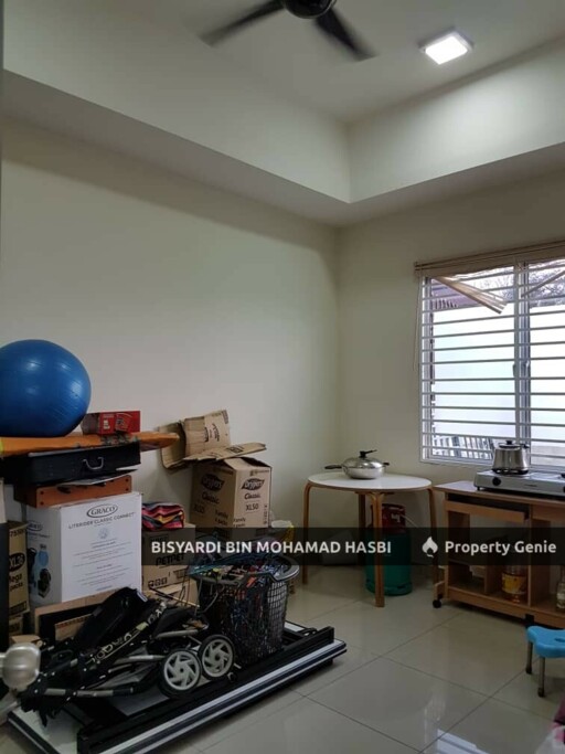 6,168 SQ.FT Corner Lot Semi Detached, Taman Delima Jaya Dengkil, Sepang.
