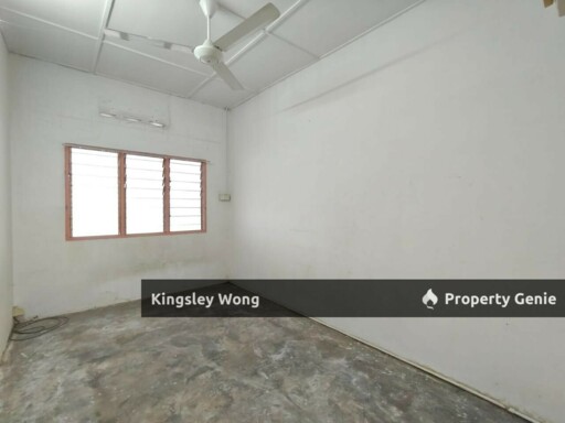 Taman Heawood ,Sungai Siput Single Storey Terrace House Basic Unit Best Location Near schools shoplots