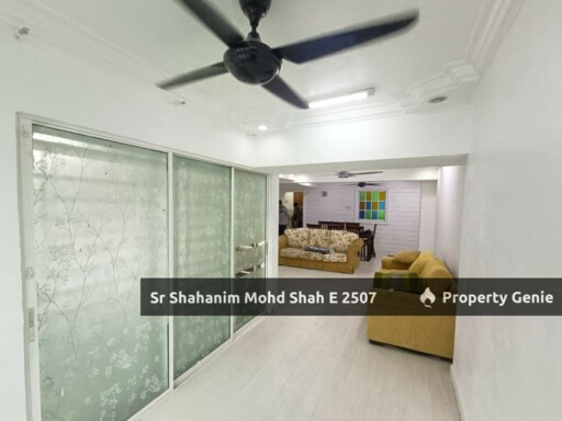 Double Storey Taman Pinggiran Batu Caves.