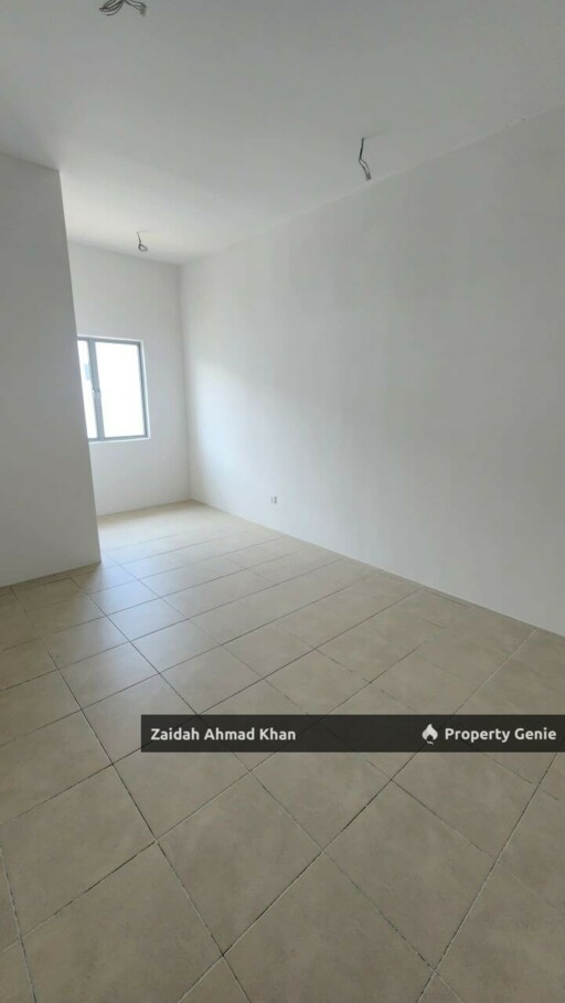 Double Storey Terrace Lot With Land At Aury @ Iringan Bayu