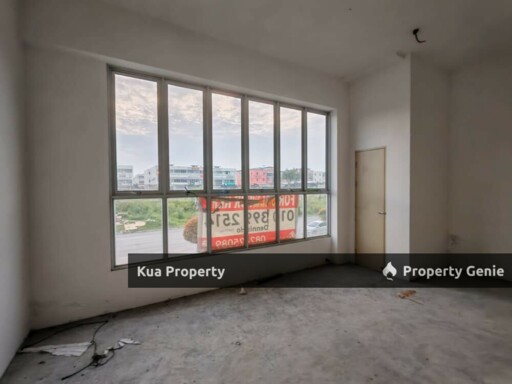First Floor Intermediate House For Rent! Located at 7th Mile