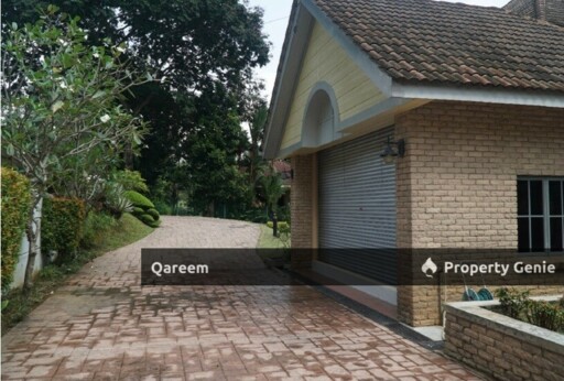 2 Storey Bungalow with Private Pool Country Heights Kajang.