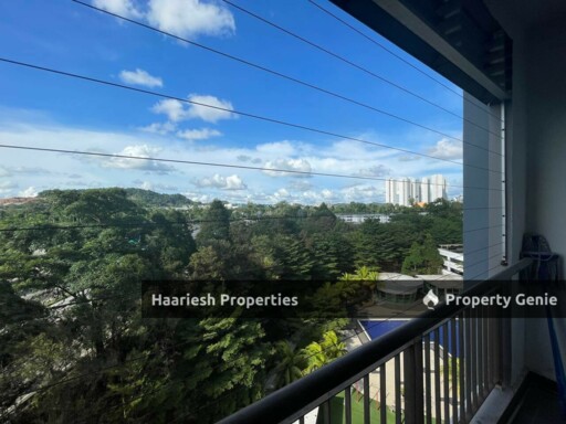 EASTBAY LUXURY APARTMENT PANGSAPURI SERI BAYAN, MASAI