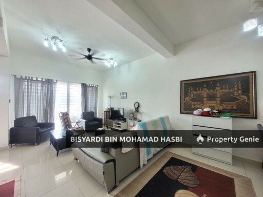 FACING OPEN 2 STOREY TAMAN WARISAN PUTERI ( PRECINCT 6) SIKAMAT, SEREMBAN .