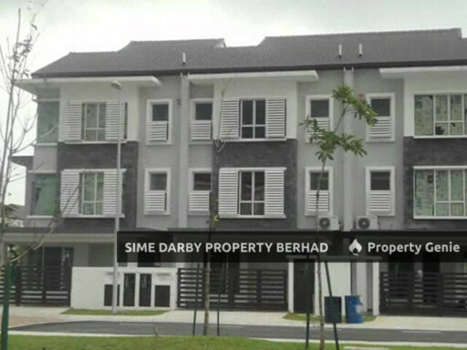 Kayangan Putera, USJ Heights