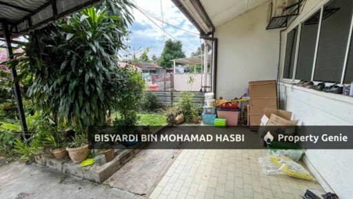 End Lot Single Storey Terrace In Petaling Jaya