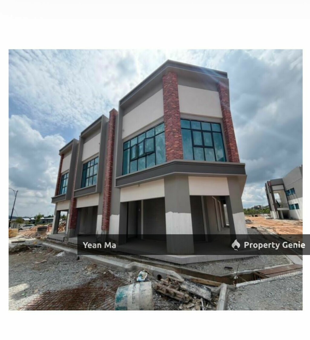 2sty Shoplot Village square Gamuda Gardens