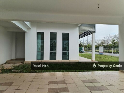 2 Storey Terrace Corner Lot At Laman Mawar @ Kota Seriemas