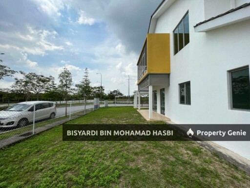 FACING OPEN, CORNER LOT 2 STOREY LAMAN MAWAR QASIH, KOTA SERIEMAS, BANDAR BARU NILAI, NILAI .