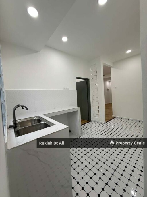 Rumah Cantik in Taman Tanjong Minyak - Leasehold Opportunity