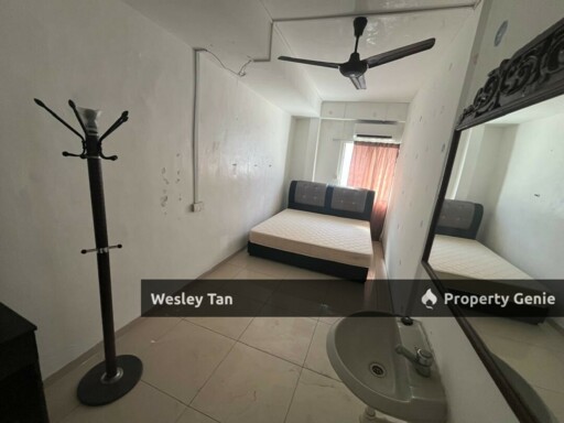 Jonker Tan Cheng Lock 2.5 Storey Shops Land Size 18x300 With 10 Rooms