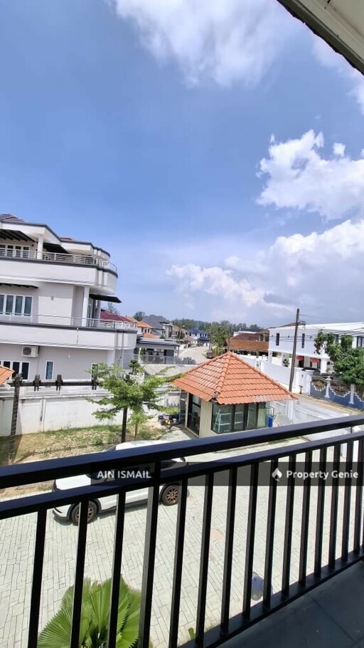 BANGLO 2 TINGKAT FULLY FURNISHED D IBAI GOLF RESORT, KUALA TERENGGANU